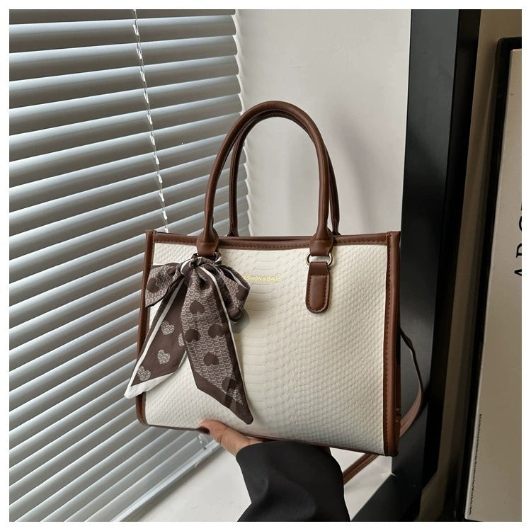 Women's Snakeskin Pattern Tote Bag