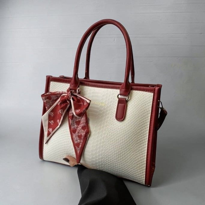 Women's Snakeskin Pattern Tote Bag